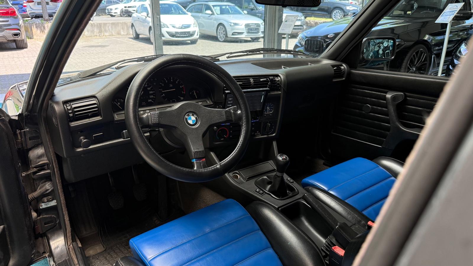 BMW Série 3 316i E30 Baur TC2 102ch - Suspension M-Sport - Recaro - CT récent