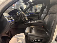 BMW 750 xDrive Laser ACC 360 MASSAGE HARMAN HUD