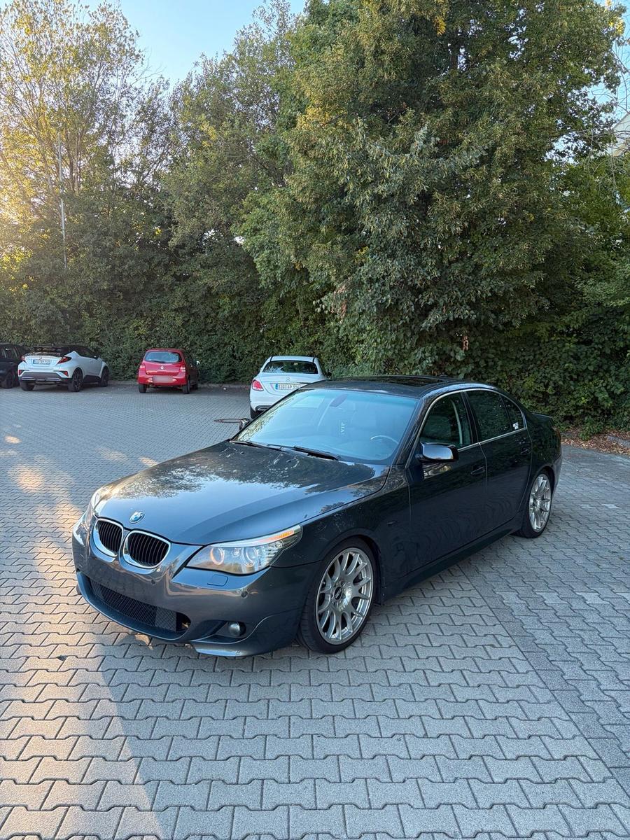 BMW 525