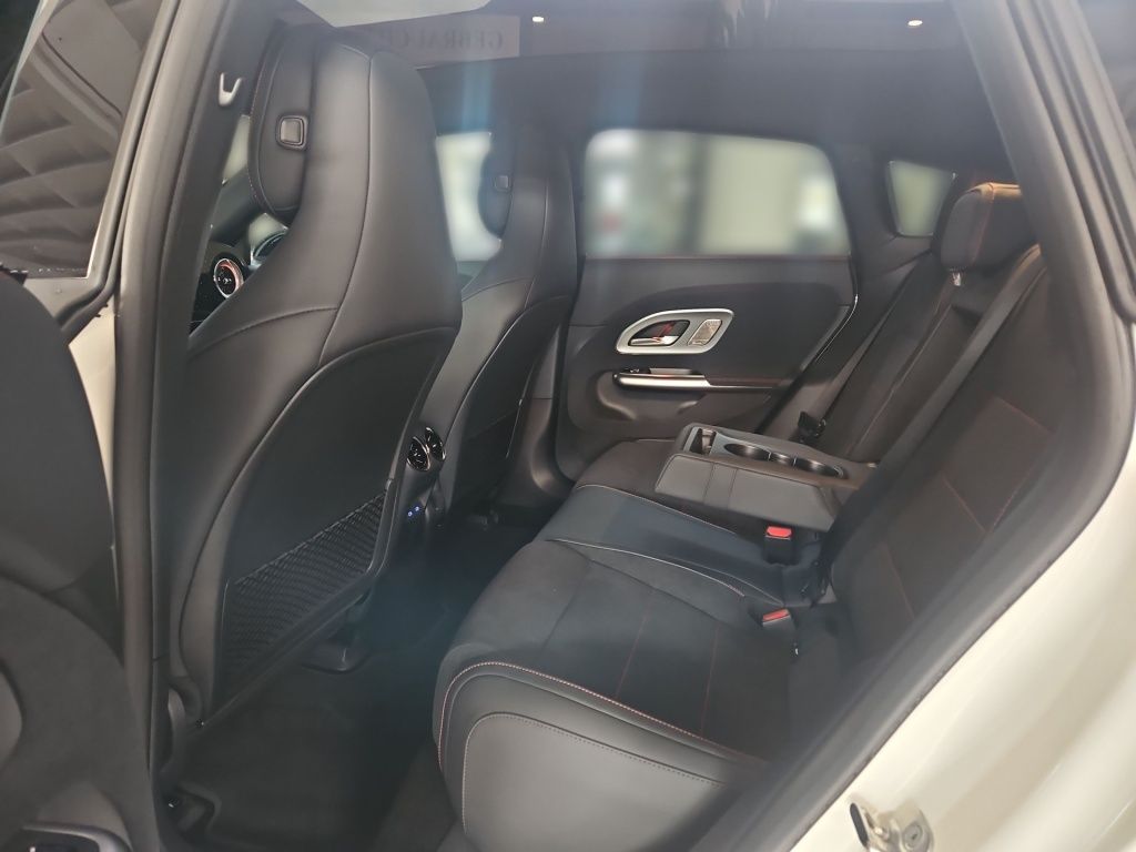 Fahrzeugabbildung Mercedes-Benz CLA 250+ EQ Shooting Brake +AMG+NIGHT+AHK+BURMES
