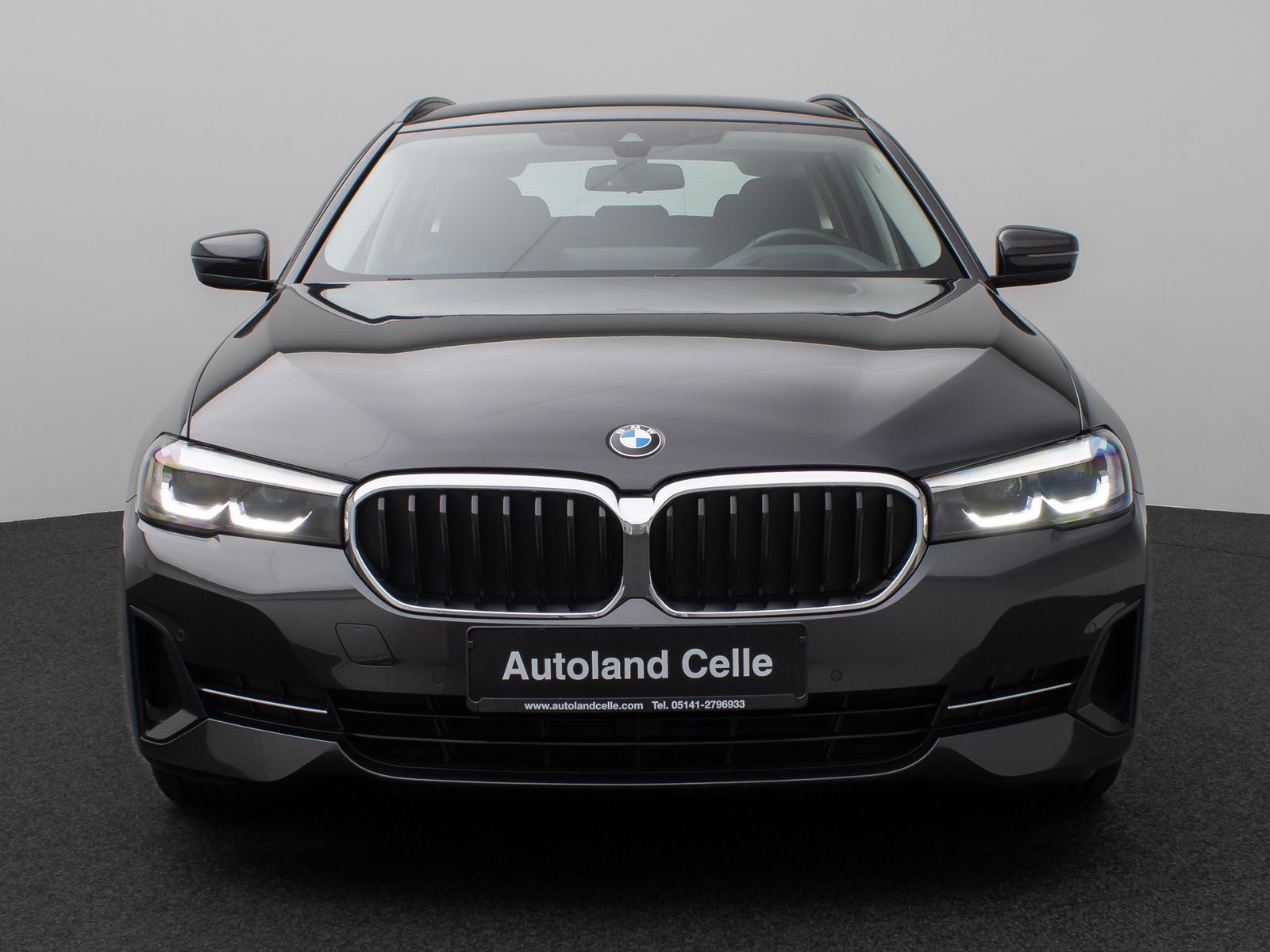Fahrzeugabbildung BMW 520d xD Kamera HUD DAB HiFi Belüftung Leder Komf