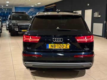 Audi Q7 - 9