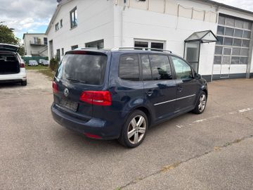 Volkswagen Touran - 5