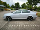 Skoda Octavia 1.8T FSI Eleg ,17-Zoll-Felgen, Spoiler - Skoda Octavia: Fsi