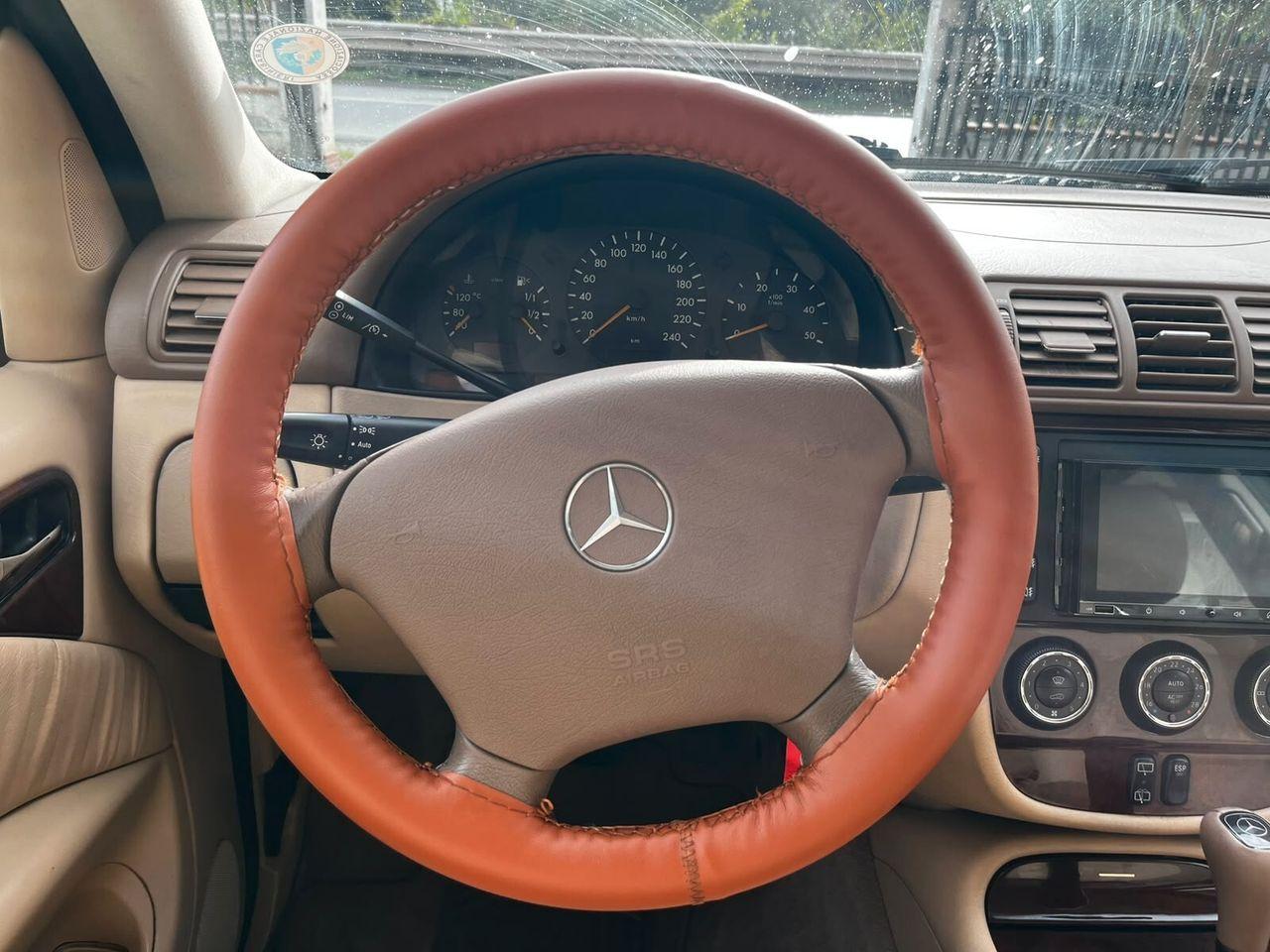 Mercedes-Benz ML270 2004 — photo 12