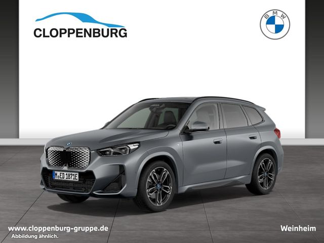 BMW iX1 xDrive30 M Sportpaket+Head-Up+AHK+HK+Shz