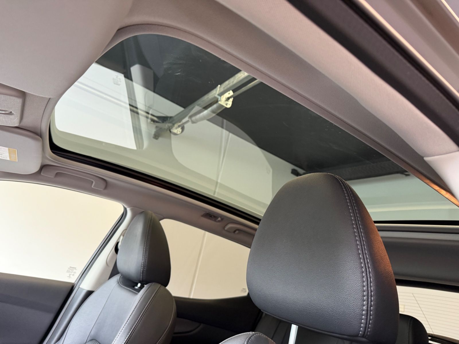 Fahrzeugabbildung Nissan Qashqai Tekna Safety-Shield-Paket 360°