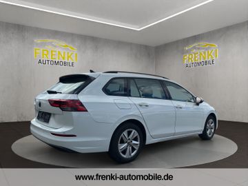 Volkswagen Golf - 8
