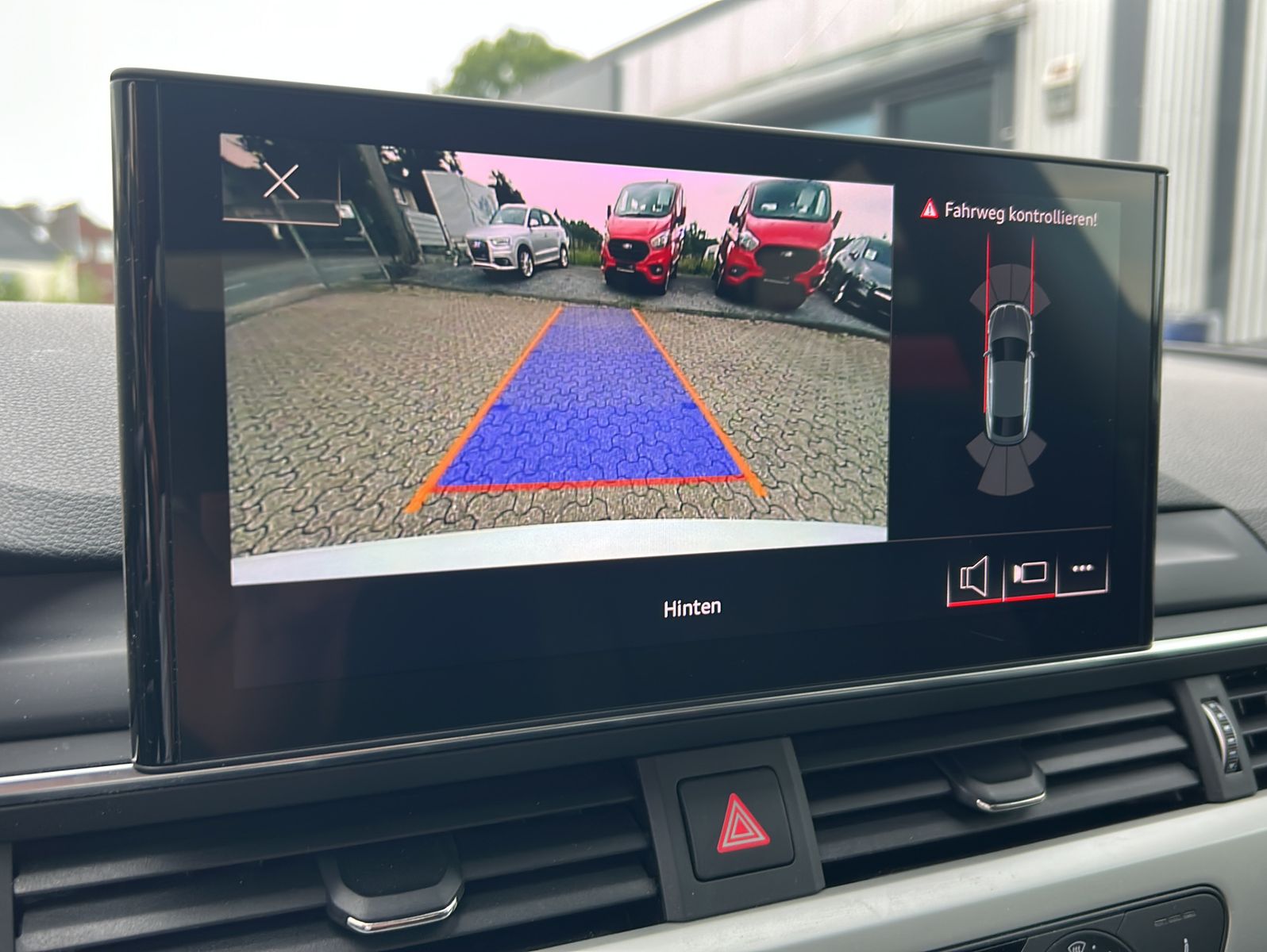 Fahrzeugabbildung Audi A5 35 TDI advanced