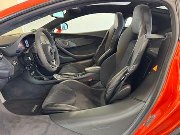 2016 Mclaren 570GT — миниатюра 12
