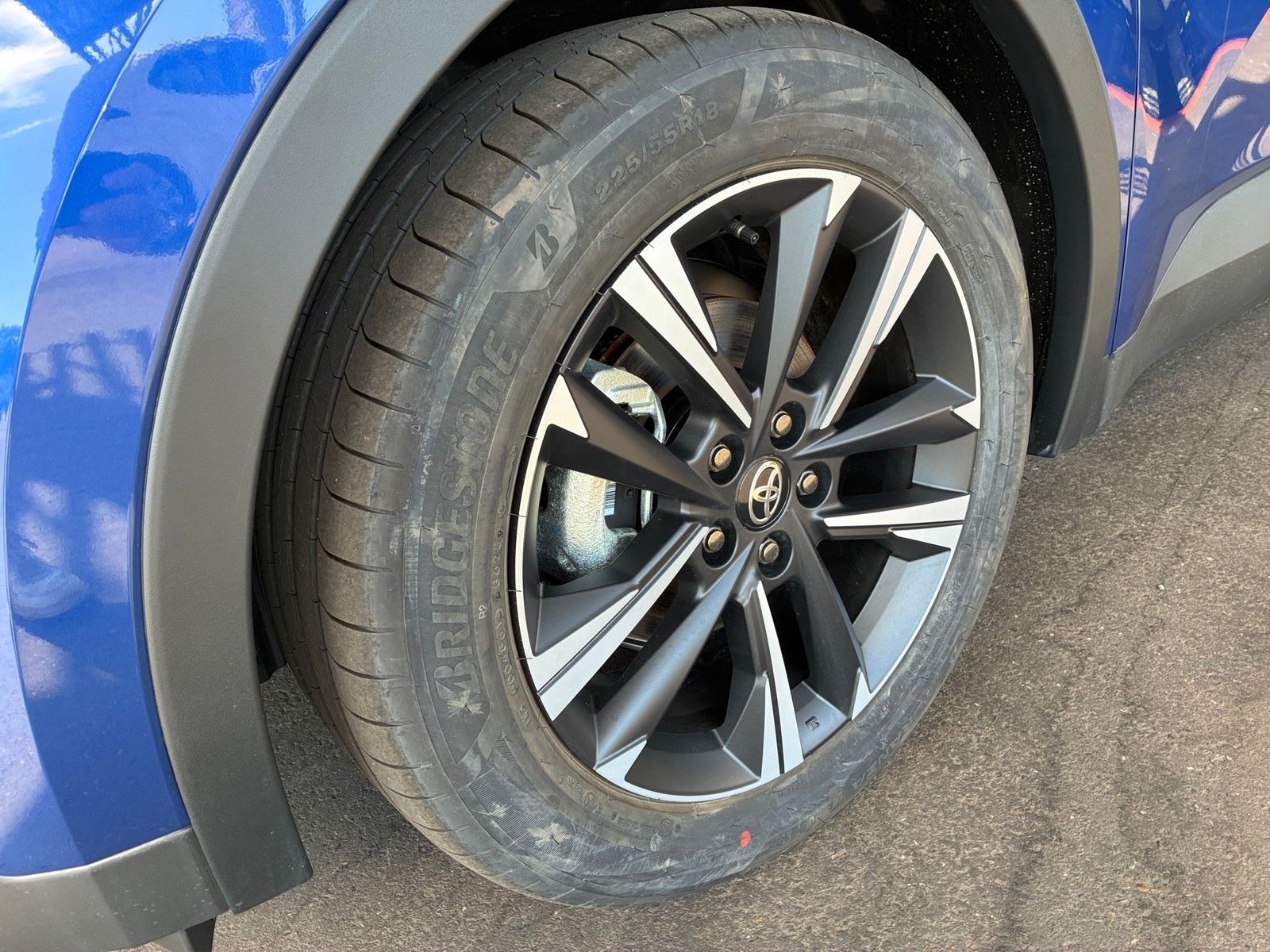 Fahrzeugabbildung Toyota C-HR 1.8 FWD Teamplayer Kamera,LED,Matrix