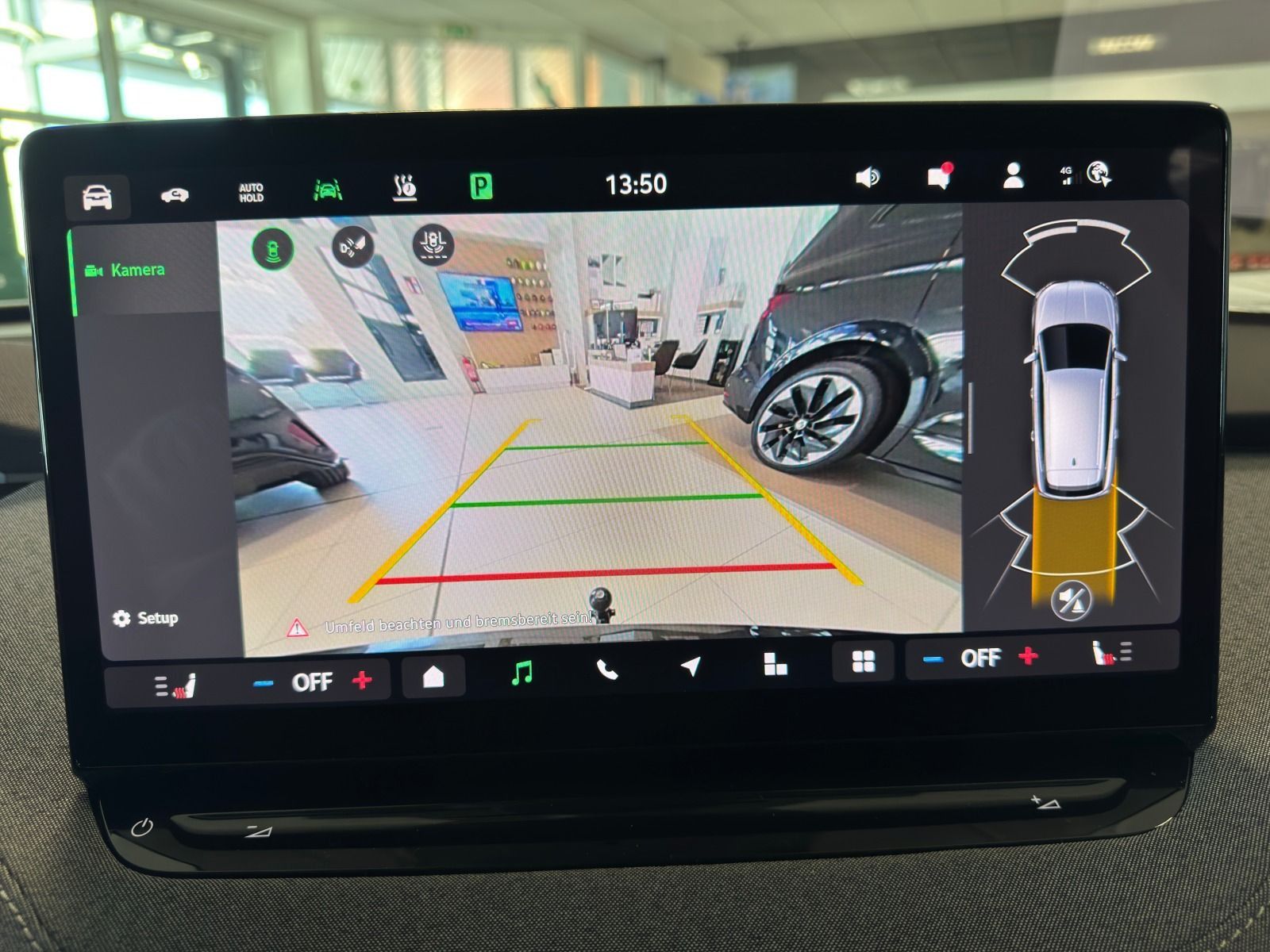 Fahrzeugabbildung SKODA Enyaq 60 Lodge*RFK*AHK*20Zoll*eHeck