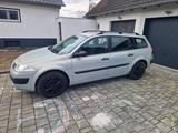 Renault Auto Renault Megane 2    1,6l / 16V (M) Kombi - Renault Megane aus 2003: Kombi