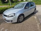 Volkswagen Golf VI Trendline*KLIMA*EURO 5* - Limousine bis 5.000 Euro