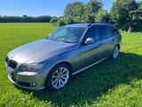 BMW 320i E91 - AHK - TÜV NEU bis 06/27 Kette neu - BMW 320 aus 2008: Kombi, 320i