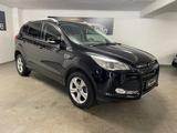 Ford Kuga Trend *TÜV NEU* - Ford Kuga in Oberhausen