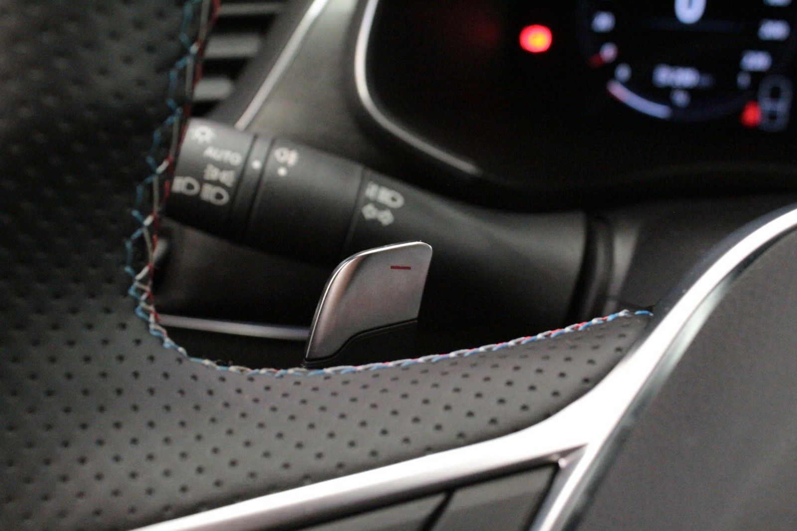 Fahrzeugabbildung Renault Arkana Mild Hybrid 160 EDC Esprit Alpine*15059*