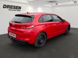 Hyundai i30 YES! Navi Allwetter SHZ Mehrzonenklima Fahre - Hyundai i30 Gebrauchtwagen in Mönchengladbach