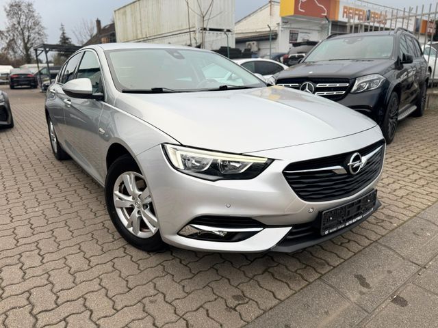 Opel Insignia B Grand Sport*TEMPOMAT*KAMERA*NEVI*LED