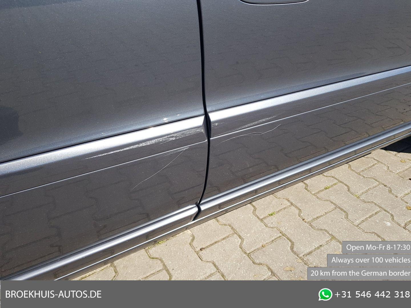 Volvo V70 2006 — photo 10