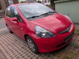 Honda Jazz rot Baujahr 2005 - Honda Jazz Gebrauchtwagen in Hannover