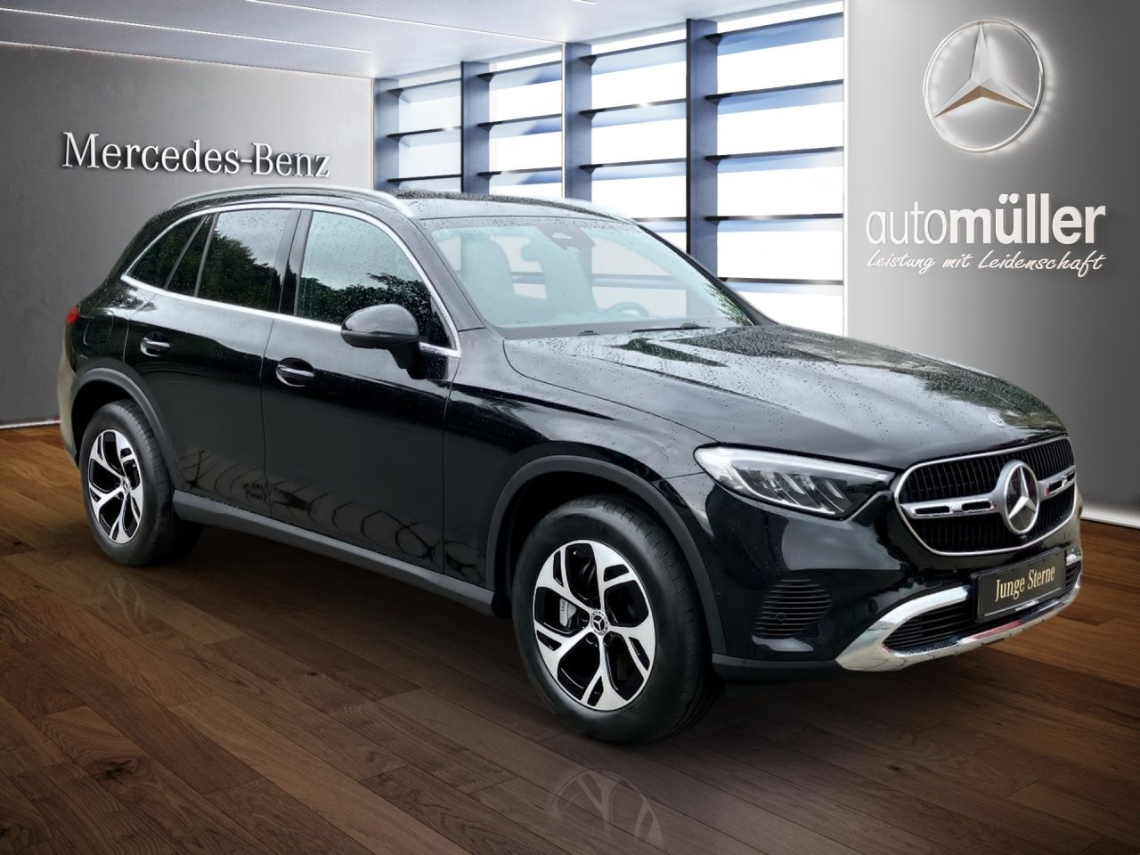 Fahrzeugabbildung Mercedes-Benz GLC 300 de 4M AVANTG+AHK+DISTR+SOUND+LHZ+MEMO+++