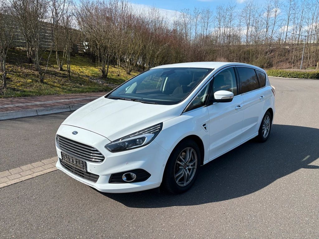 Image of Ford S-Max