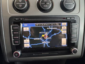 Volkswagen Touran Freestyle *DSG*TÜV 012028*