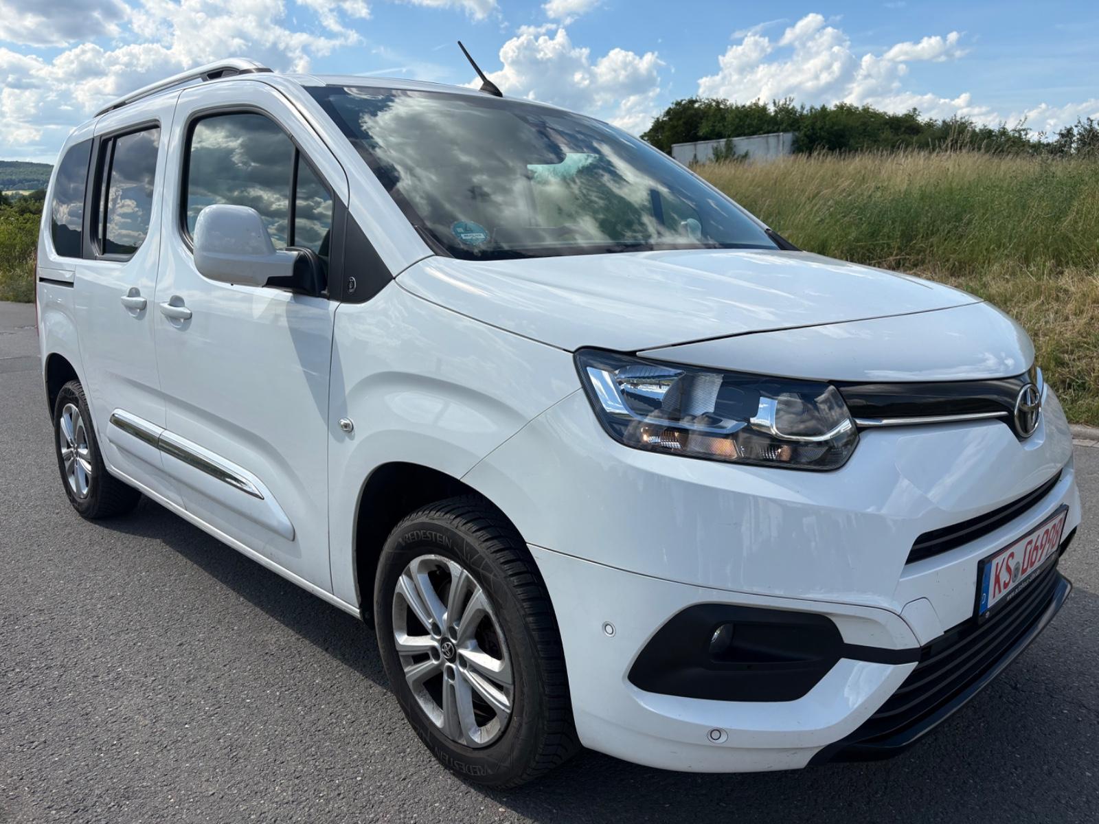 Toyota Proace City 1,5-l-D-4D 96kW L1 Executive