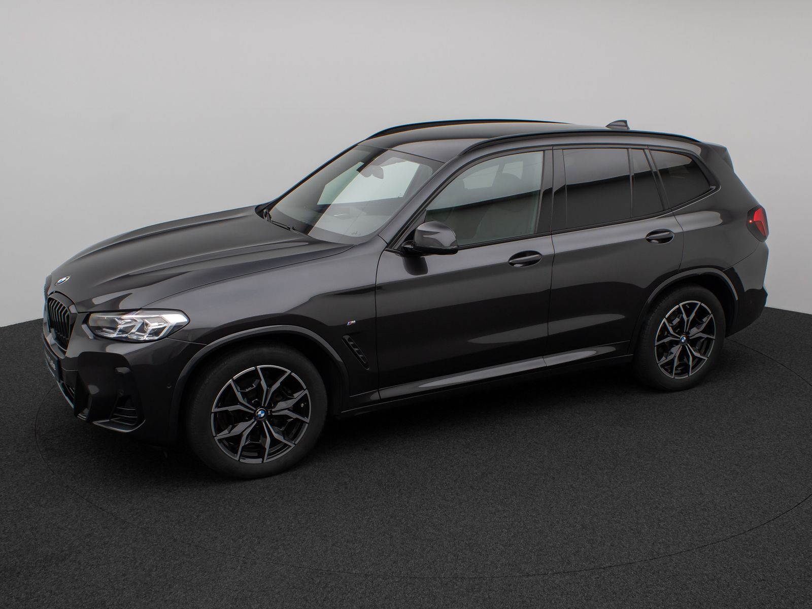 Fahrzeugabbildung BMW X3 xD20d  M Sport Kamera DAB HiFi Komfort 19Zoll