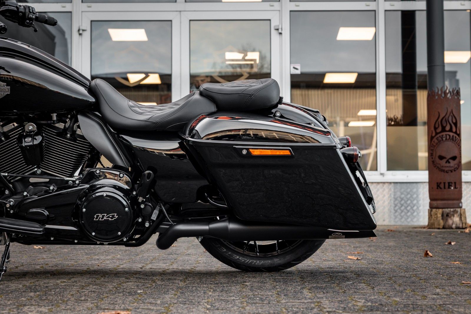 Fahrzeugabbildung Harley-Davidson FLHXS STREET GLIDE SPECIAL 114 CUI - JEKILL -