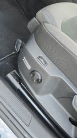 Volkswagen Golf - 8