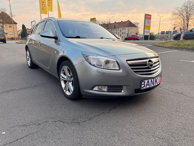 Opel Insignia A Sports Tourer SW 4X4