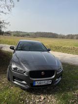 Jaguar XE 30t 300PS AWD R-Sport Automatik R-Sport - Jaguar: X300