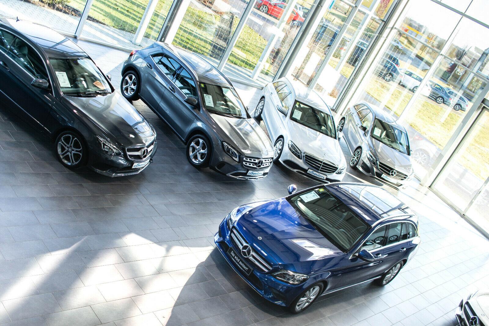 showroom-image-main