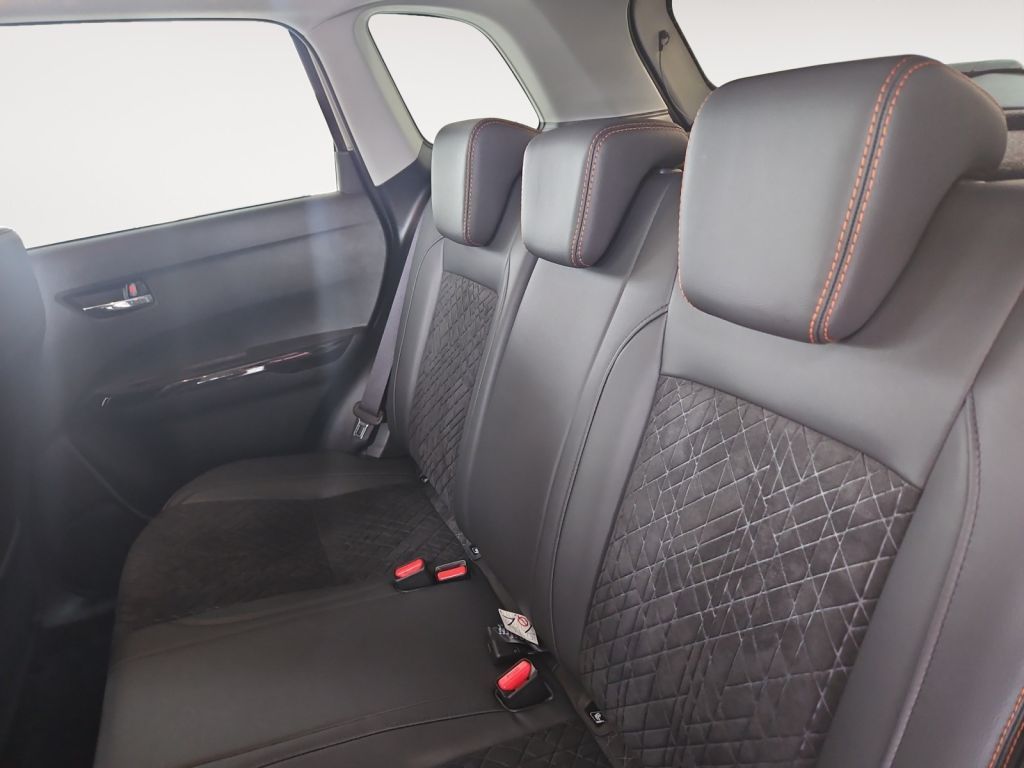 Fahrzeugabbildung Suzuki Vitara 1.4 Boosterjet Hybrid Allgrip Comfort+ X-