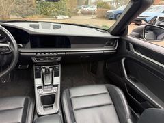 PORSCHE 992 Carrera S Cabrio/ SPORT ABGAS/ LICHT DESIGN PORSCHE 992 Carrera S Cabrio/ SPORT ABGAS/ LICHT DESIGN