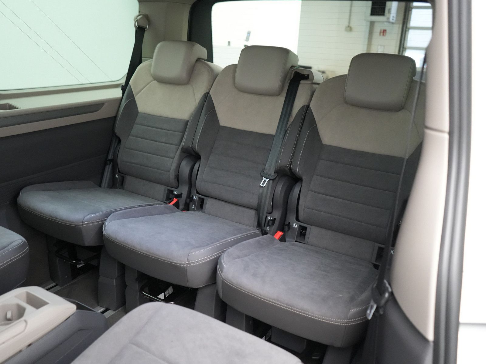 Volkswagen T7 Multivan - Bild 12