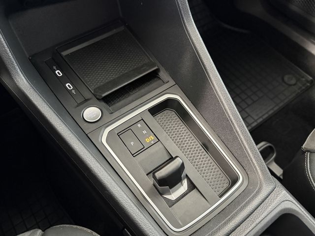Volkswagen Caddy 2.0TDI DSG STYLE NAV PRO STANDH PANO 7SITZ