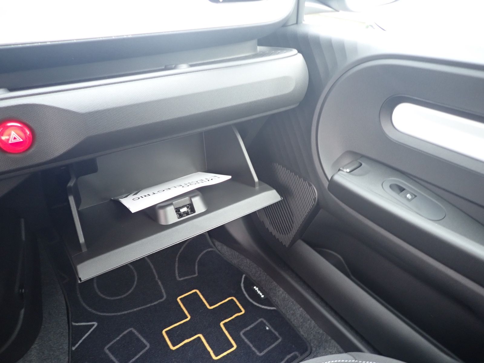 Fahrzeugabbildung Renault Twingo E-TECH elektr. Evolution 80hp Urban Range