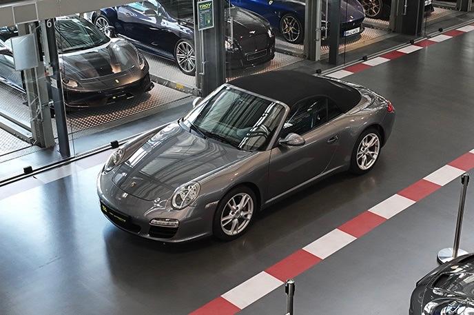 Porsche 911 Carrera Cabrio - 1. Hand