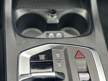 BMW 220 - 8