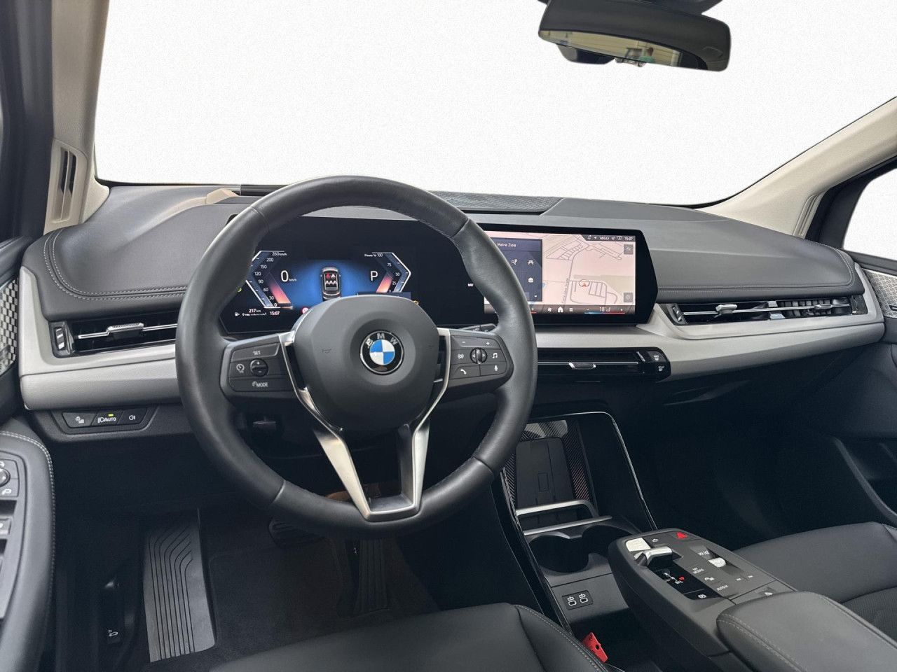 BMW 223 Active Tourer - Bild 13