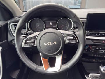 Kia Ceed SW 1.5T Vision Komfort+ Navi Kamera AHK