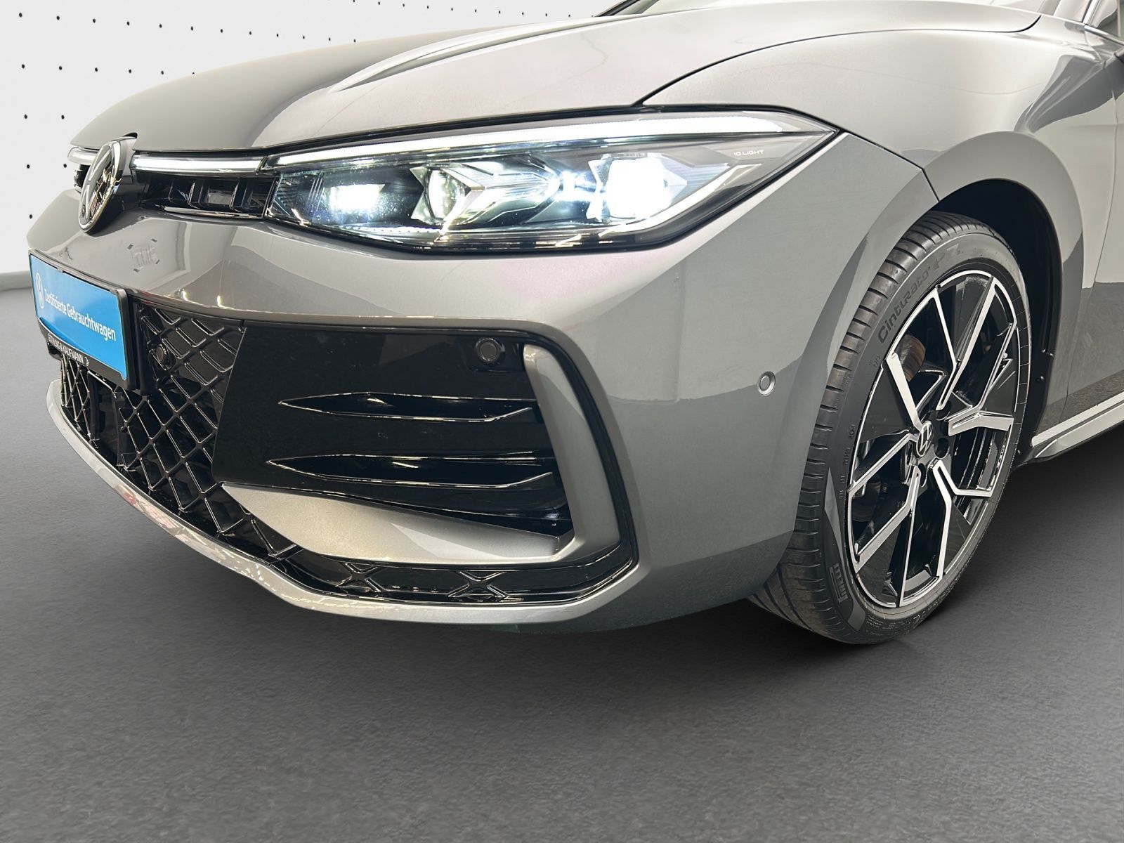 Volkswagen Passat - Bild 13