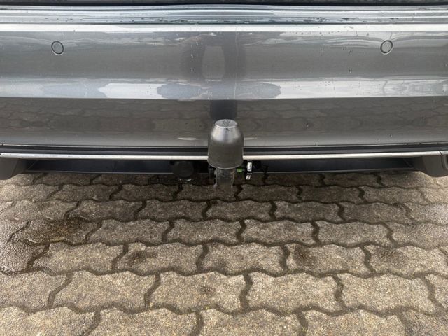 Golf Sportsvan United 1.0 TSI Navi Climatronic A