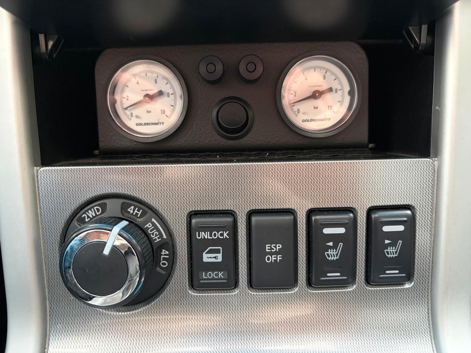 Nissan Navara 3.0 V6 dCi 231 ch – 4x4 – BVA – Double Cab – Cuir – Toit ouvrant – 78 000 km