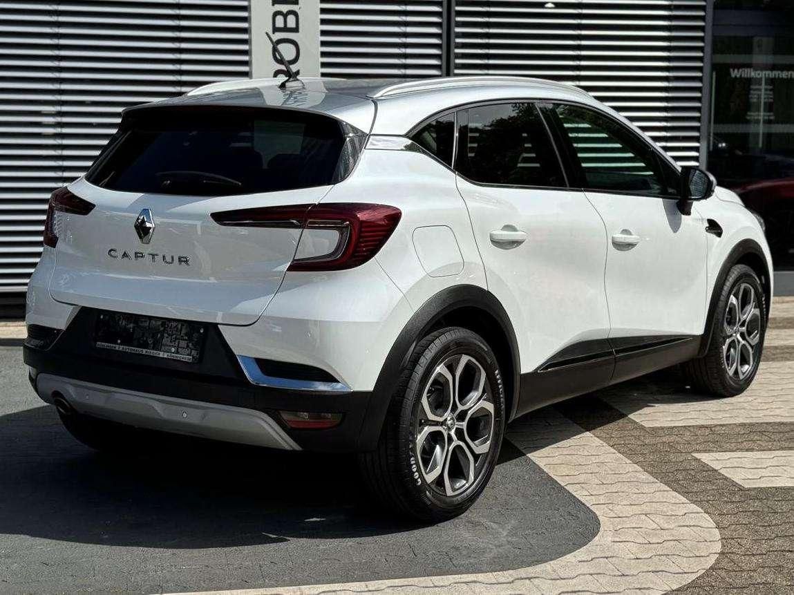 Fahrzeugabbildung Renault Captur Intens TCe 130 EDC