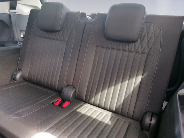 Tiguan Allspace 1.5 TSI DSG Life 7SITZE+AHK+NAVI