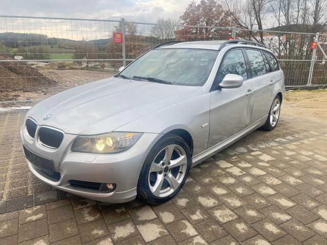 BMW Touring 318i LEDER XENON PANORAMA NAVI PRO SITZH